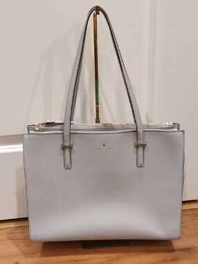 Kate Spade New York Cedar Street Jensen Tote in soft grey gray 🩶